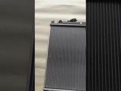 जल रेडिएटर E303 जल टैंक रेडिएटर छोटा उत्खनन प्रतिस्थापन 1432296