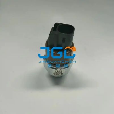 SK200-8 SK350-8 खुदाई फिटिंग तेल दबाव सेंसर VH835301471A के लिए उपयुक्त