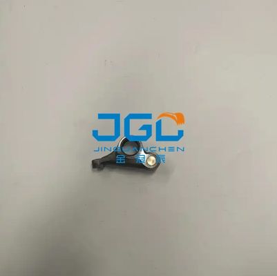 SK350-8 S250-8 खुदाई VH13801E0070 J08E J05E के लिए इनटेक वाल्व रॉकर