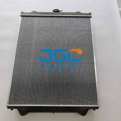 Ex120-6 Ex110-6 Ex130-6 एल्यूमिनियम-प्लास्टिक रेडिएटर खुदाई टैंक 4448372 इंजन पार्ट्स