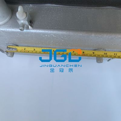 खुदाई सहायक उपकरण YT05P00021F1 टैंक रेडिएटर SK350-8 यांत्रिक भागों के लिए उपयुक्त