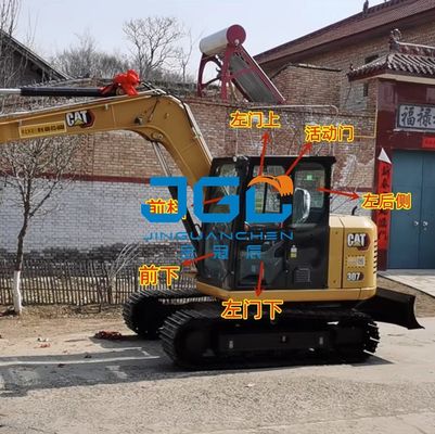 307 309 एक्सकेवेटर की विंडशील्ड से पहले और बाद में बाएं दरवाजे के विंडो आर्म ग्लास को धक्का दें और खींचें