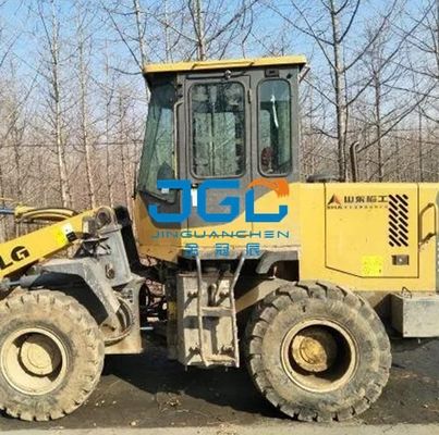 LG918H लोडर फ्रंट विंडशील्ड रियर विंडशील्ड टेम्पर्ड ग्लास के पिछले हिस्से के फ्रंट साइड दरवाजे पर