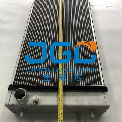 खुदाई मशीन के सामान HD820-5 पानी टैंक रेडिएटर इंजीनियरिंग मशीनरी भागों
