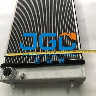 खुदाई मशीन के सामान HD820-5 पानी टैंक रेडिएटर इंजीनियरिंग मशीनरी भागों