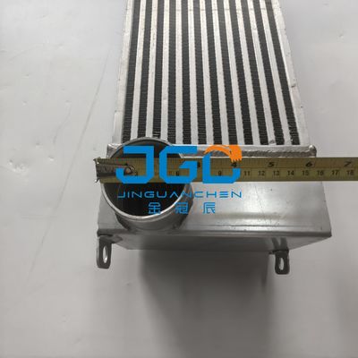 SK350-8 SK330-8 डीजल इंजन रेडिएटर LC05P00043S001 LC05P00043S034 LC05P00043S031