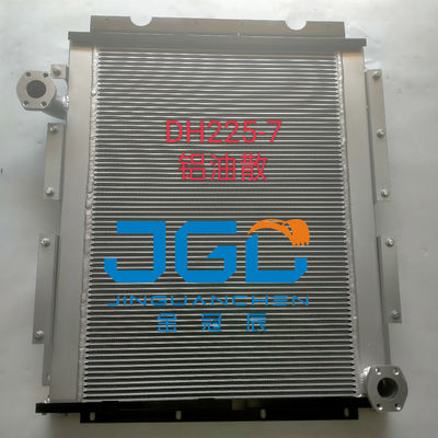 Doosan Daewoo खुदाई रेडिएटर DH225-7 DH215-7 DH215-9 DH225-9 DH220-9E सौर 225LC-V तेल कूलर 13G22000