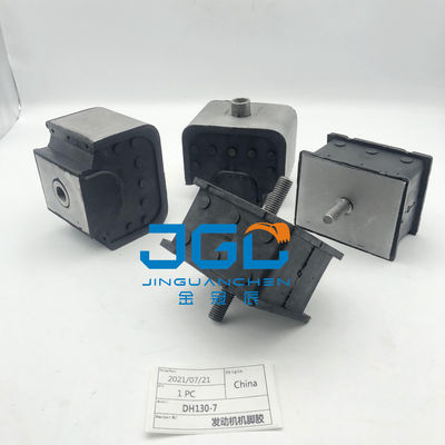 खुदाई मशीन के भाग Doosan Daewoo DH130-7 इंजन पैर रबर झटके प्रतिरोधी चिपकने वाला।