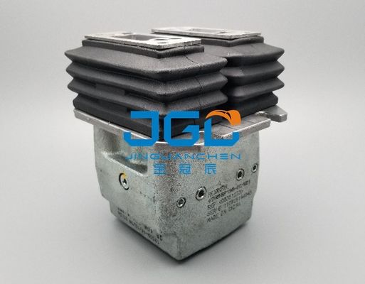 SK200-8 SK210-8 पायलट वाल्व YN30V00105F1 YN30V00105F2 पायलट कंट्रोल वाल्व एक्सकेवेटर स्पेयर पार्ट्स के लिए फुट पेडल वाल्व
