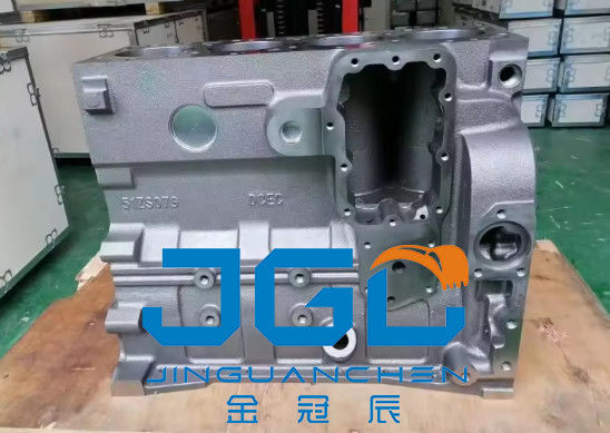 4bt S4d102 इंजन सिलेंडर ब्लॉक पार्ट्स निर्माता 6731-21-1130 3903920 4991816 4991507 SAA4D102E WA120 WA150