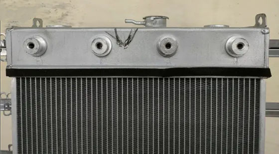 खुदाई मशीन के लिए उच्च गुणवत्ता वाले एल्यूमीनियम रेडिएटर PC450-8 208-03-75110