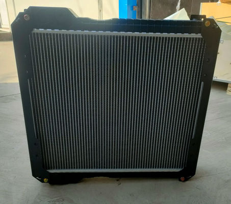 332/G3691 खुदाई कारखाने के लिए एल्यूमीनियम रेडिएटर प्रत्यक्ष बिक्री