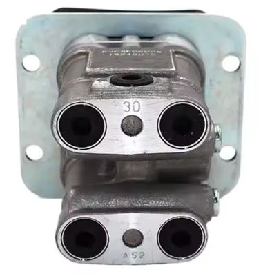 उच्च गुणवत्ता PVD8PC6008 पायलट-नियंत्रण वाल्व 60170604 खुदाई मशीन निर्माण मशीनरी भागों के लिए