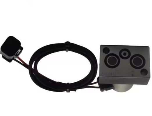 खुदाई Pc300-7 हाइड्रोलिक मुख्य सोलेनोइड वाल्व 702-21-55400