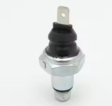 तेल दबाव सेंसर 4984792 C4984792 C3284210 Cummins 4BT 3.9 6BT 5.9 इंजन के लिए