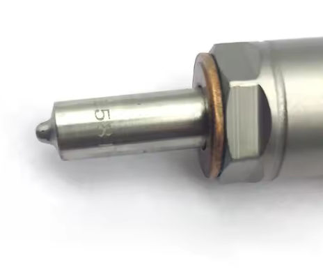 डीजल ईंधन आम रेल इंजेक्टर खुदाई इंजन D6E भाग इंजेक्टर नोजल 0445120067 VOE20798683