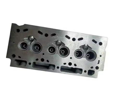 सिलेंडर हेड 3D84-1 3T84 PC20-5 PC20-6 PC30-6 खुदाई करने वाला 3D84-1 के लिए